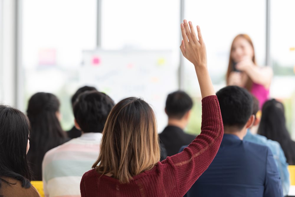 Are Singaporeans Learning Deep Enough for the AI Age?