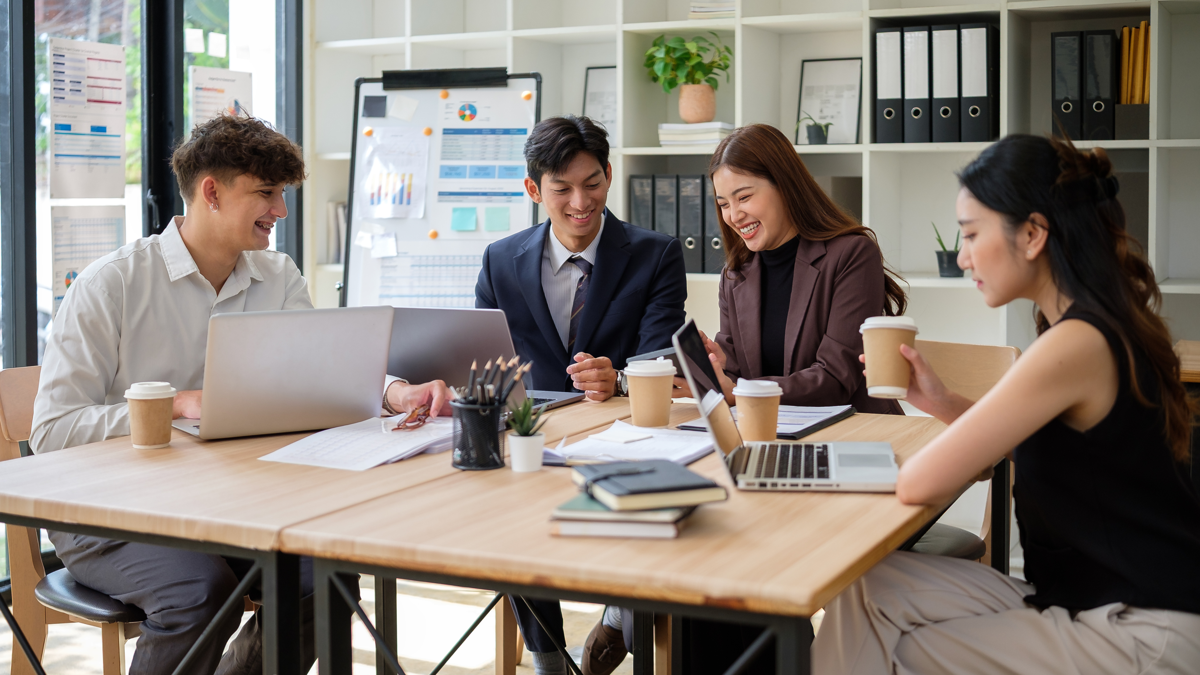 Using Jobs-Skills Insights to Market Sense and Design Responsive CET Courses 